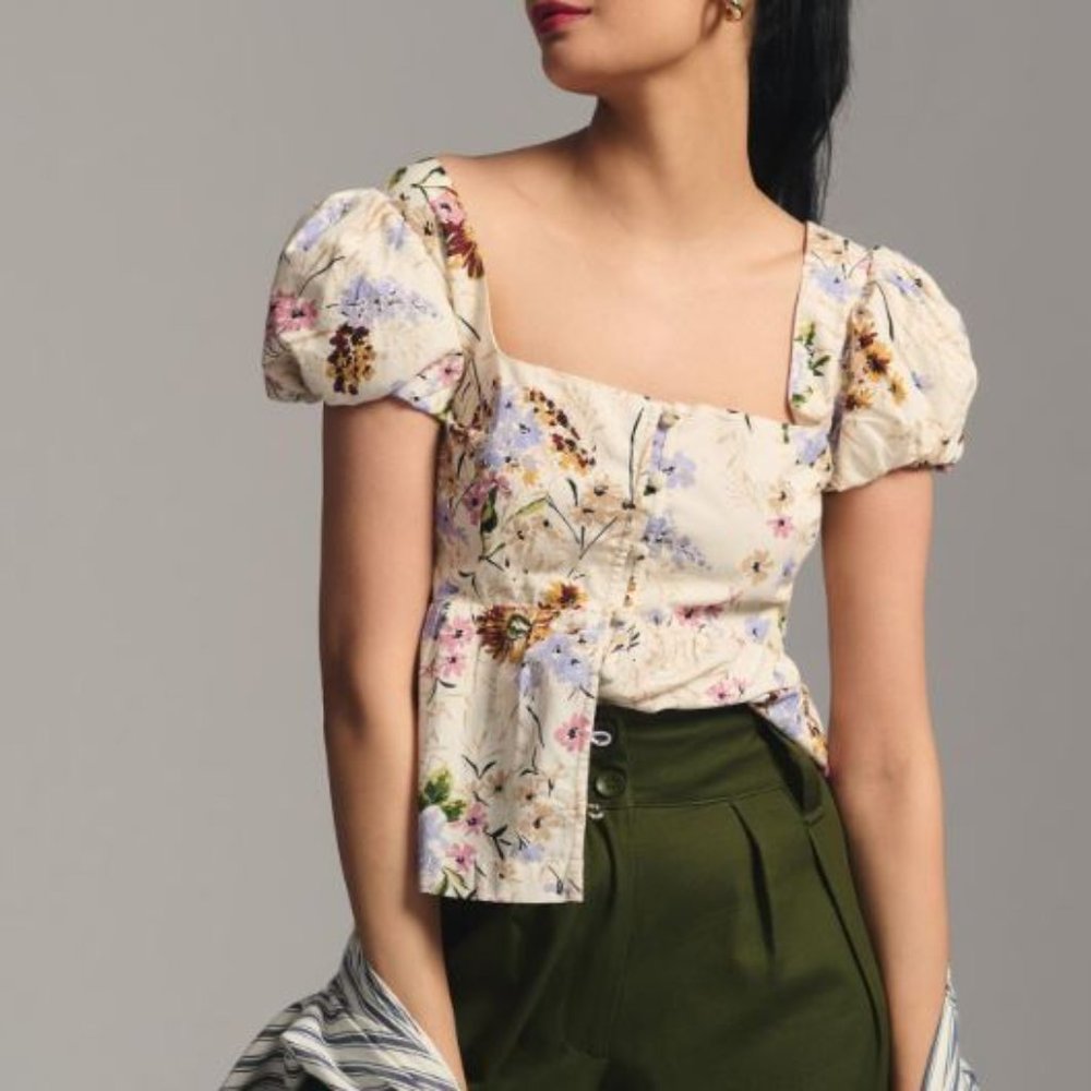 White Flower Anthropologie Shirt - Puff Short Sleeve - Women's Size Small